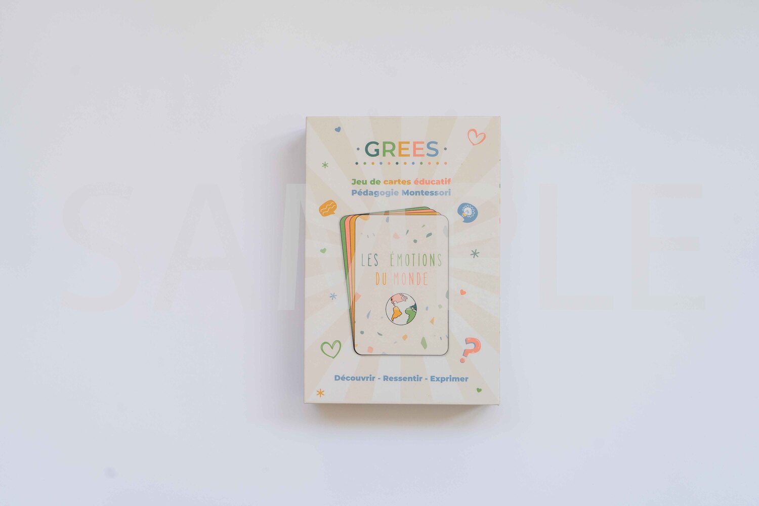 Les Émotions du Monde GREES - boîte du jeu de cartes